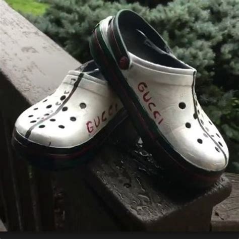 gucci crocs song